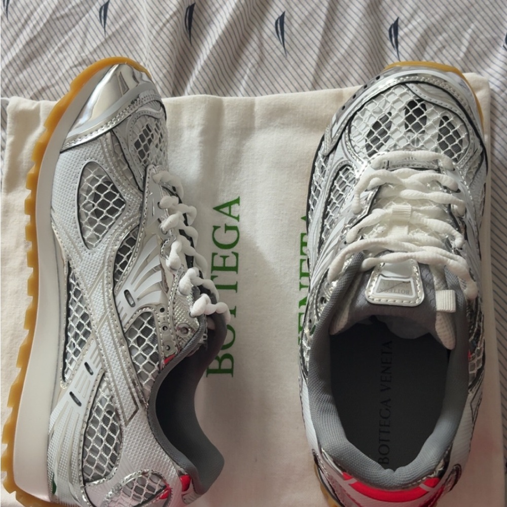 Bottega Veneta Silver and Gum-Soled Kids Sneakers